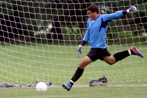 Vikings Slide Past Men's Soccer