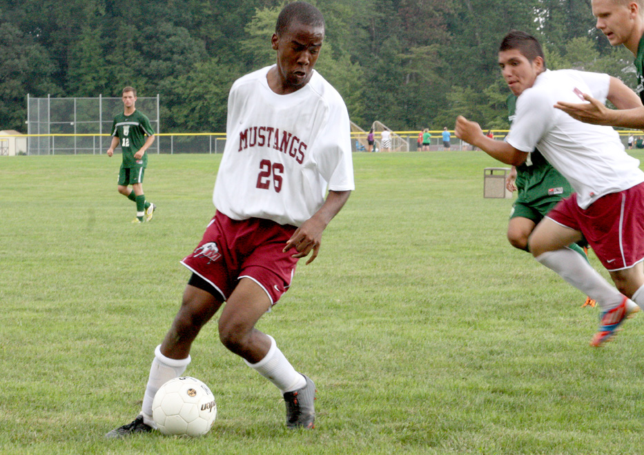Game Recap: Men's Soccer Falls to Manor