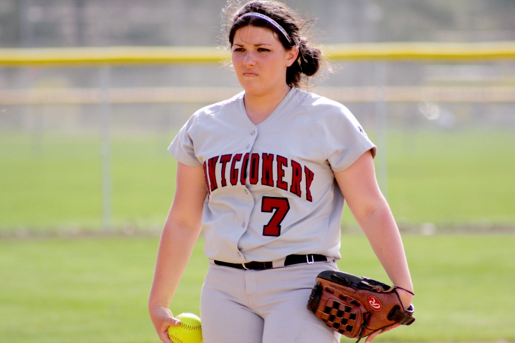 Mustangs Earn Big Wins Over Trailblazers