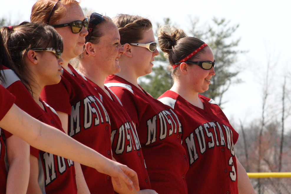 Softball Winless on the Road