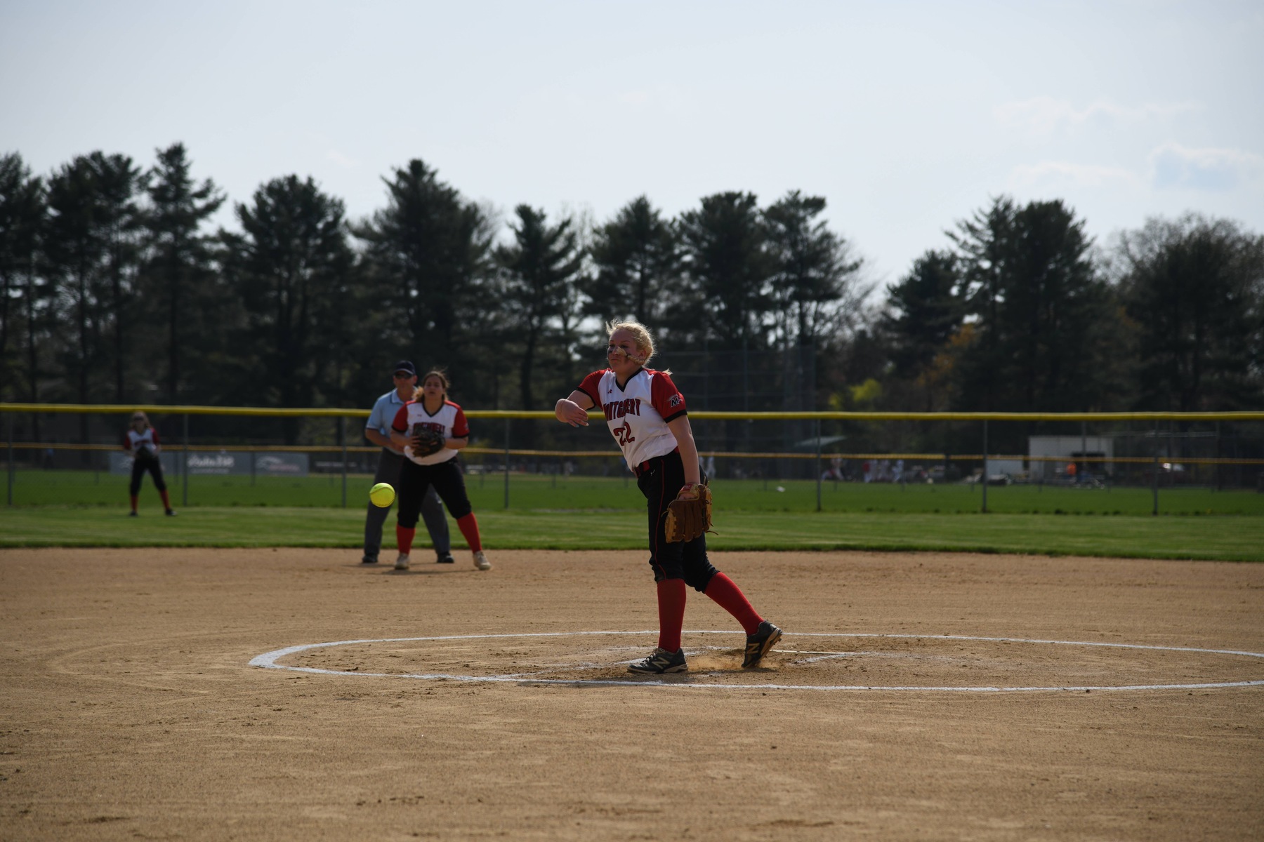Softball Finishes Season Against Nationally Ranked Brookdale