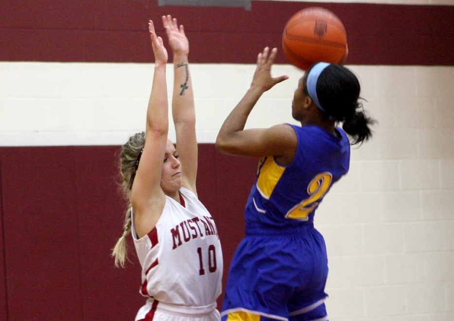 Game Recap: Vikings Top Mustangs 61-51