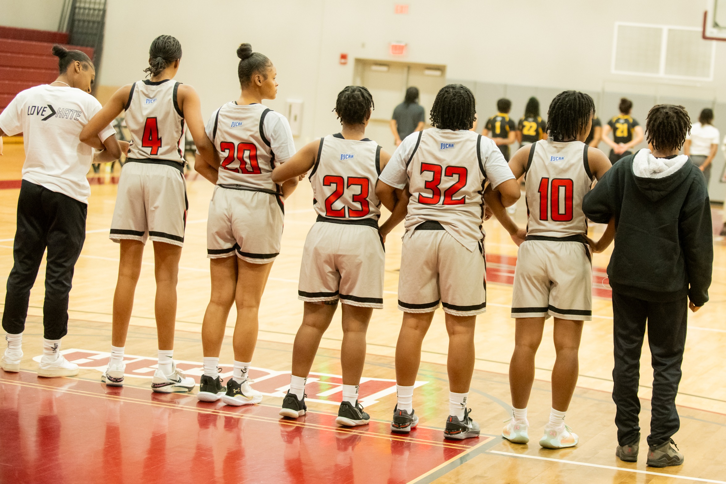 Mustangs Fall on the Road to Middlesex 66-61