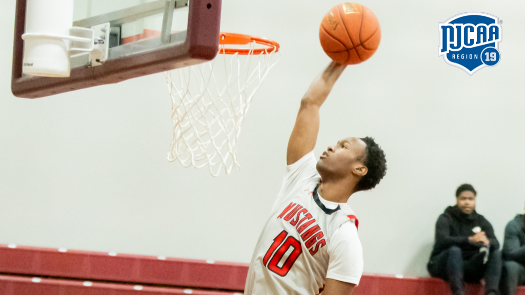 Mustangs Surge in 2nd Half to Take Down Panthers 76-57