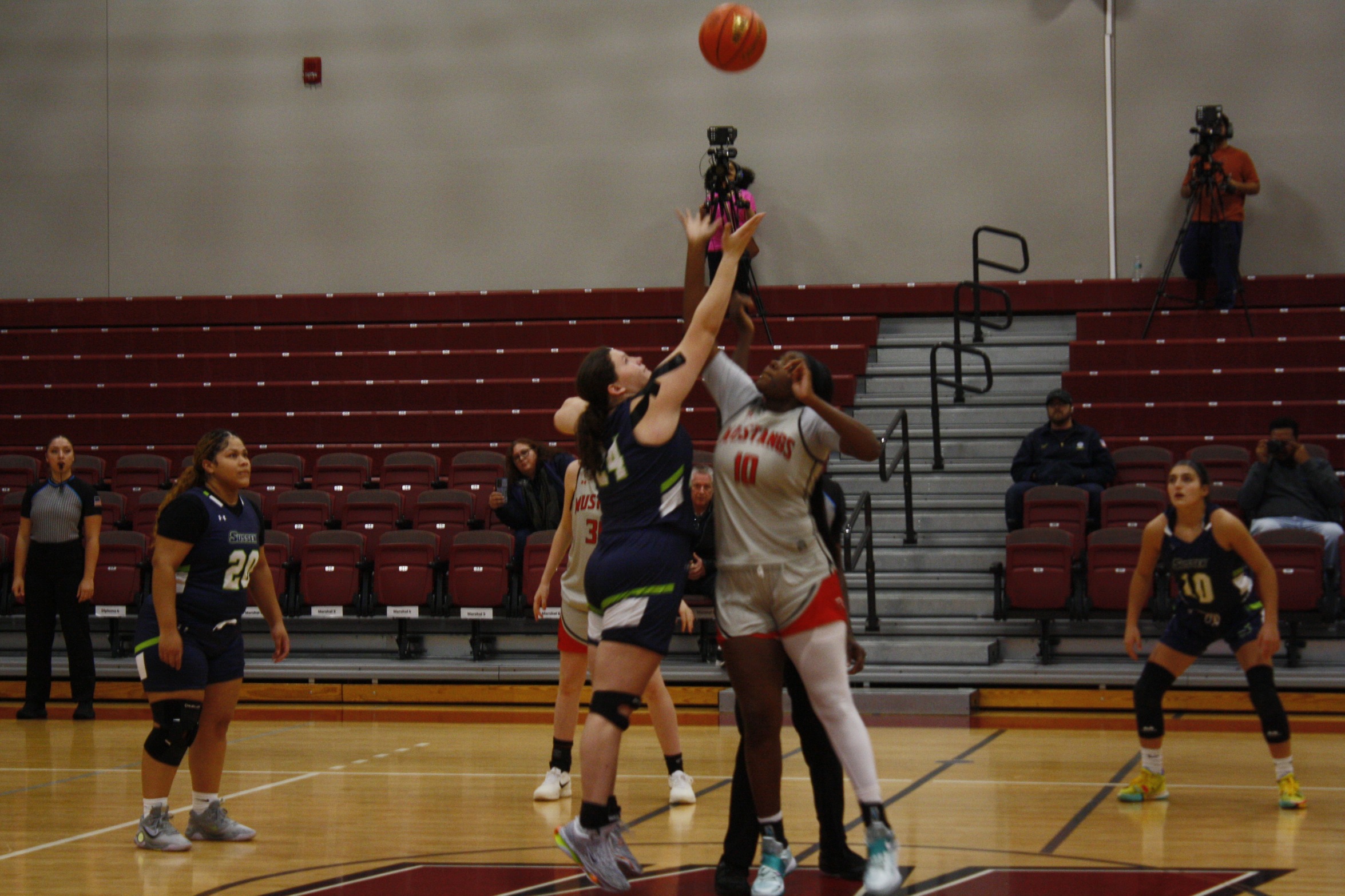 MCCC Dominates Home Opener with 76&ndash;37 Win Over Sussex County