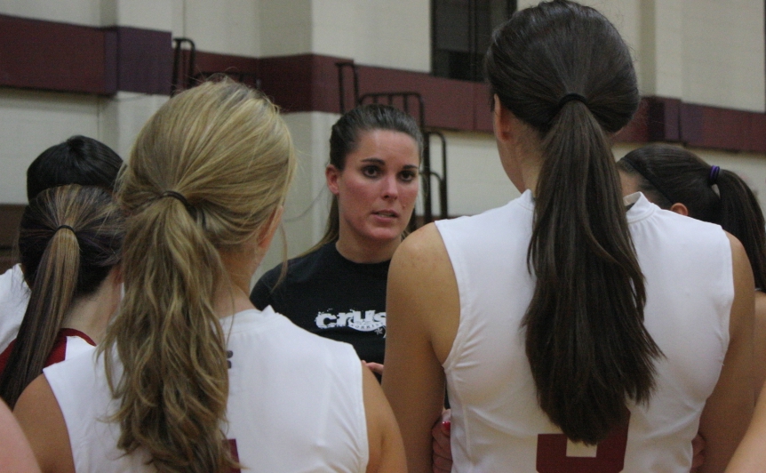 Women's Volleyball Sweeps Lehigh Carbon
