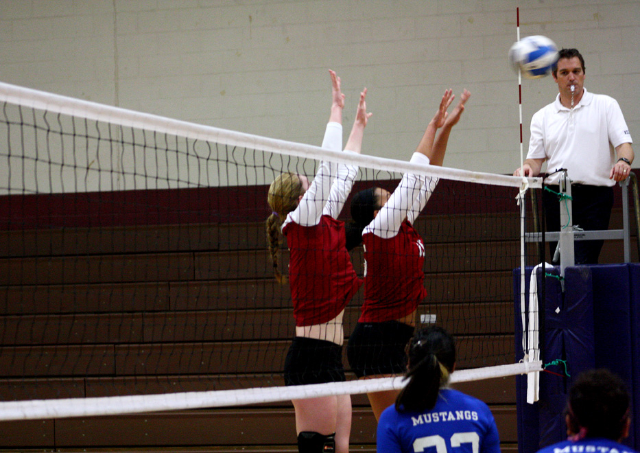 Game Recap: Volleyball Overpowers Trailblazers